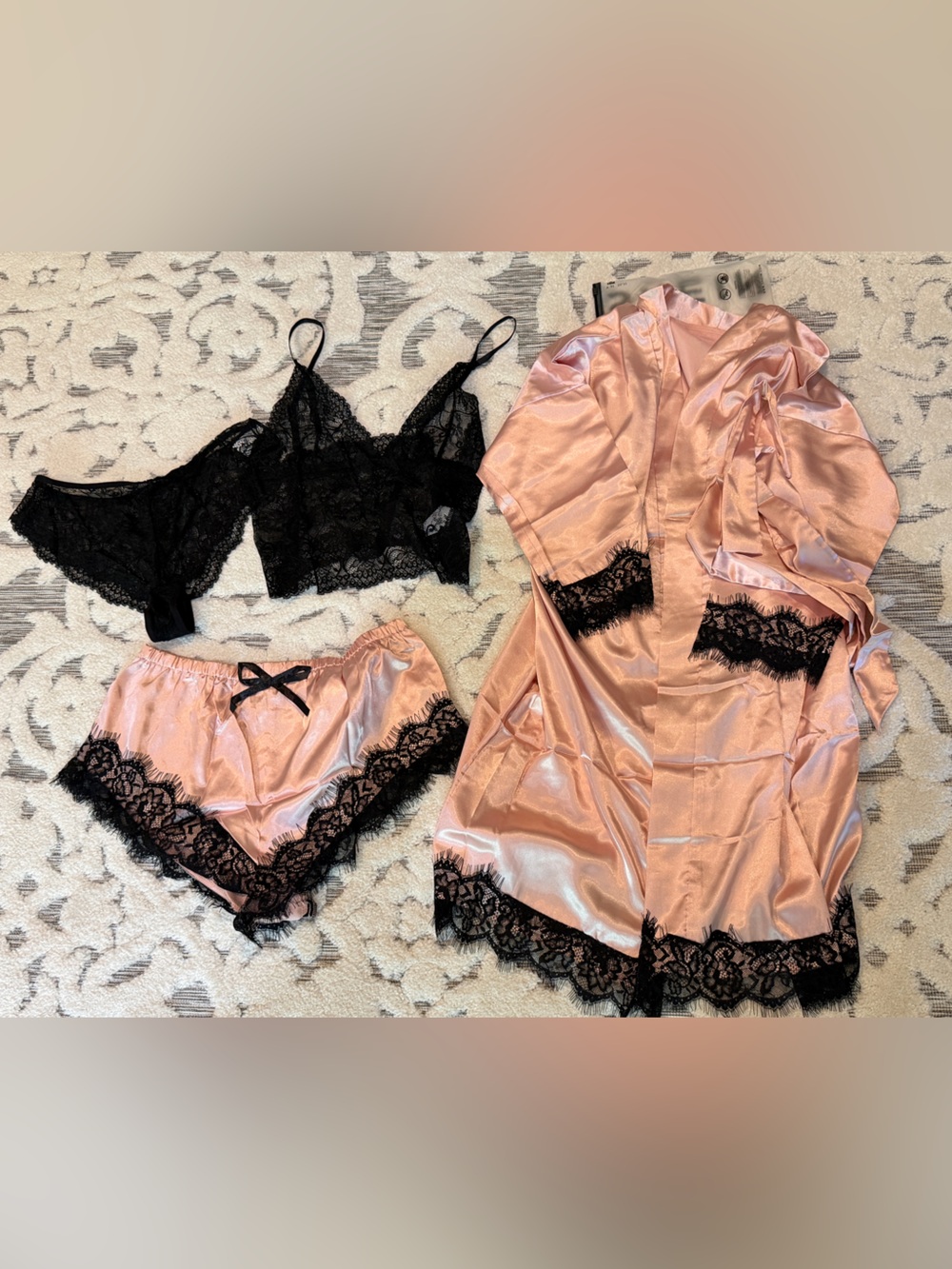 New size Large SHEIN Satin Lace 4-Piece Sleepwear Set in Blush Pink and Black